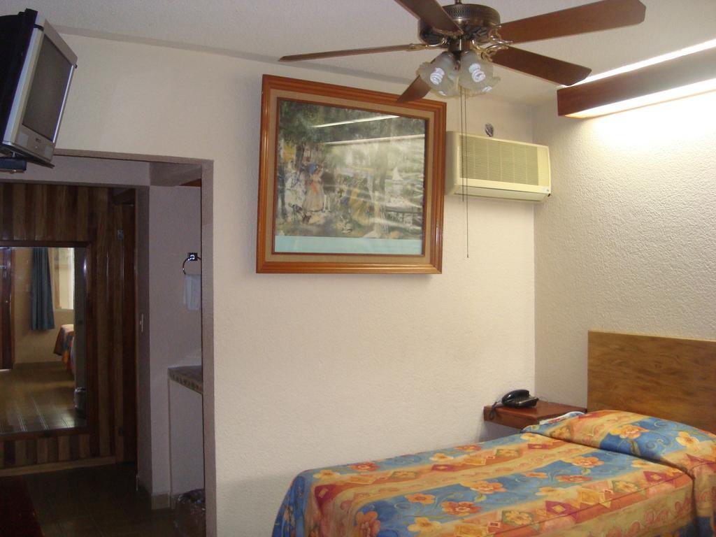 Hotel Lacantum By Rotamundos Tapachula Exterior photo